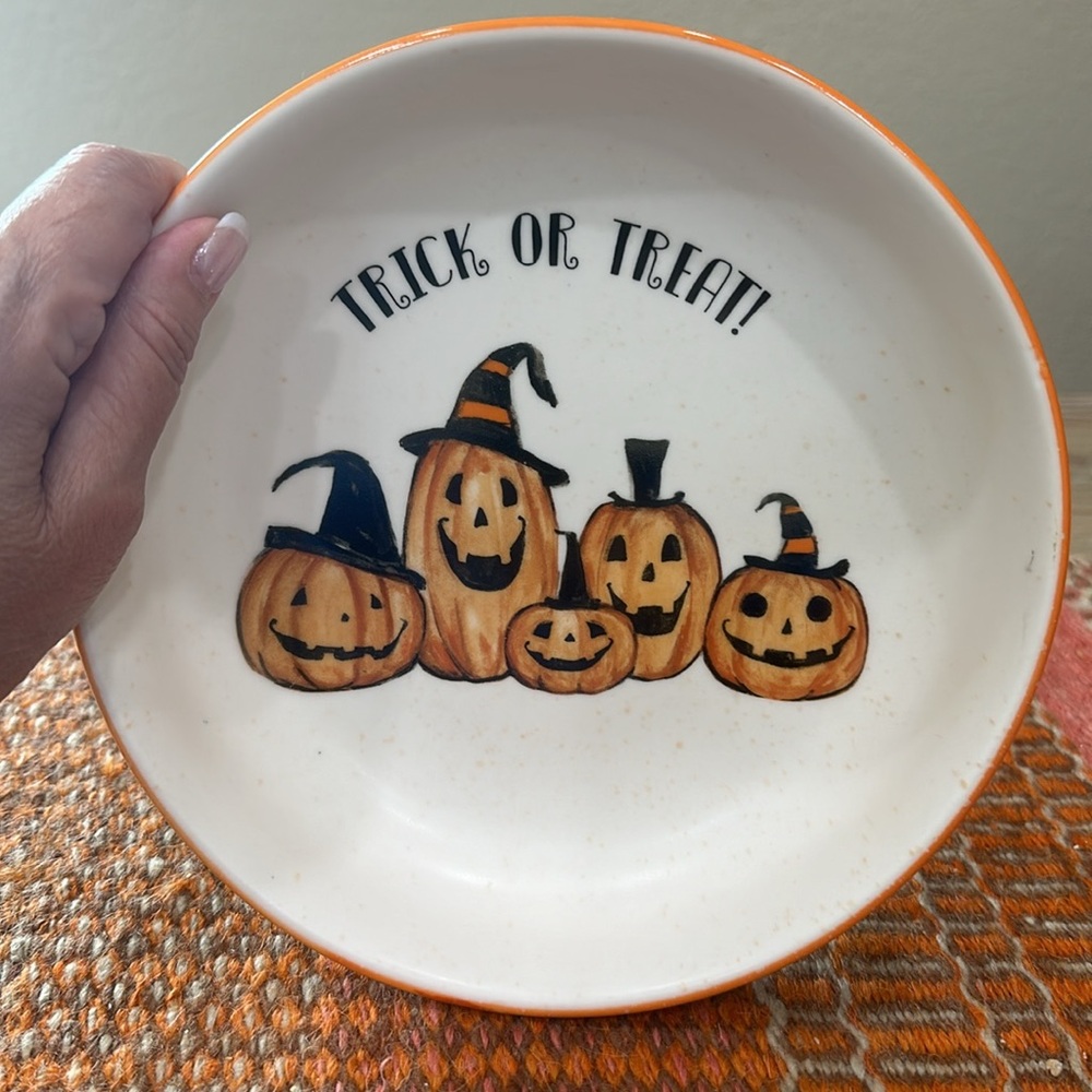 Halloween Trick or Treat Bowl